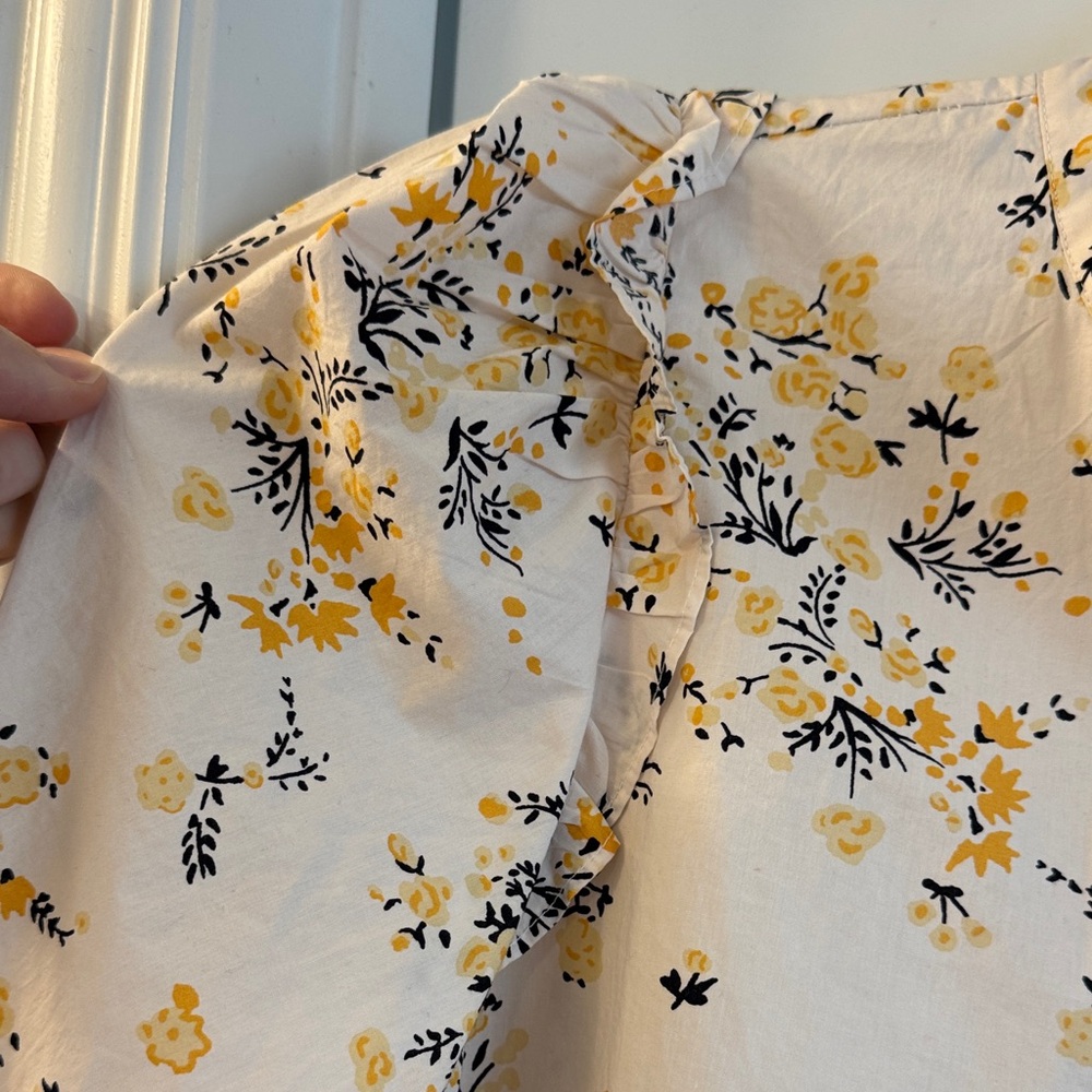 J Crew Floral Ruffle Sleeve Blouse - Picture 3 of 7